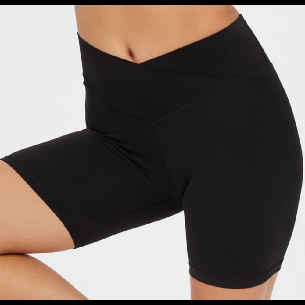 Aerie crossover super soft 8” biker shorts